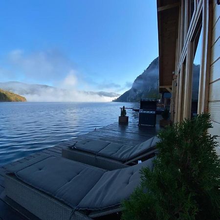 Apartamento Floating House Perucac Exterior foto