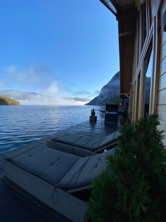 Apartamento Floating House Perucac Exterior foto